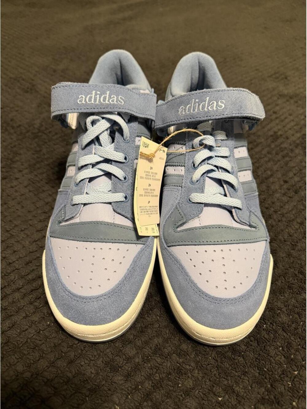 Adidas Forum Low sneakers in blue & gray #forum #basketball